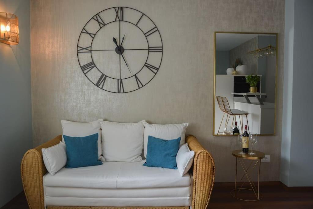 Moderne Ferienwohnung Мерано Экстерьер фото