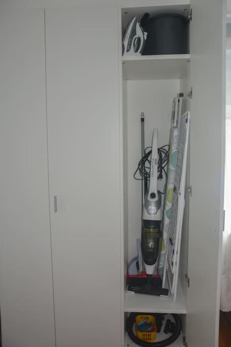 Moderne Ferienwohnung Мерано Экстерьер фото